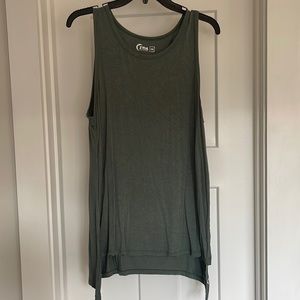 ZYIA Olive Long Finesse Slit Tank